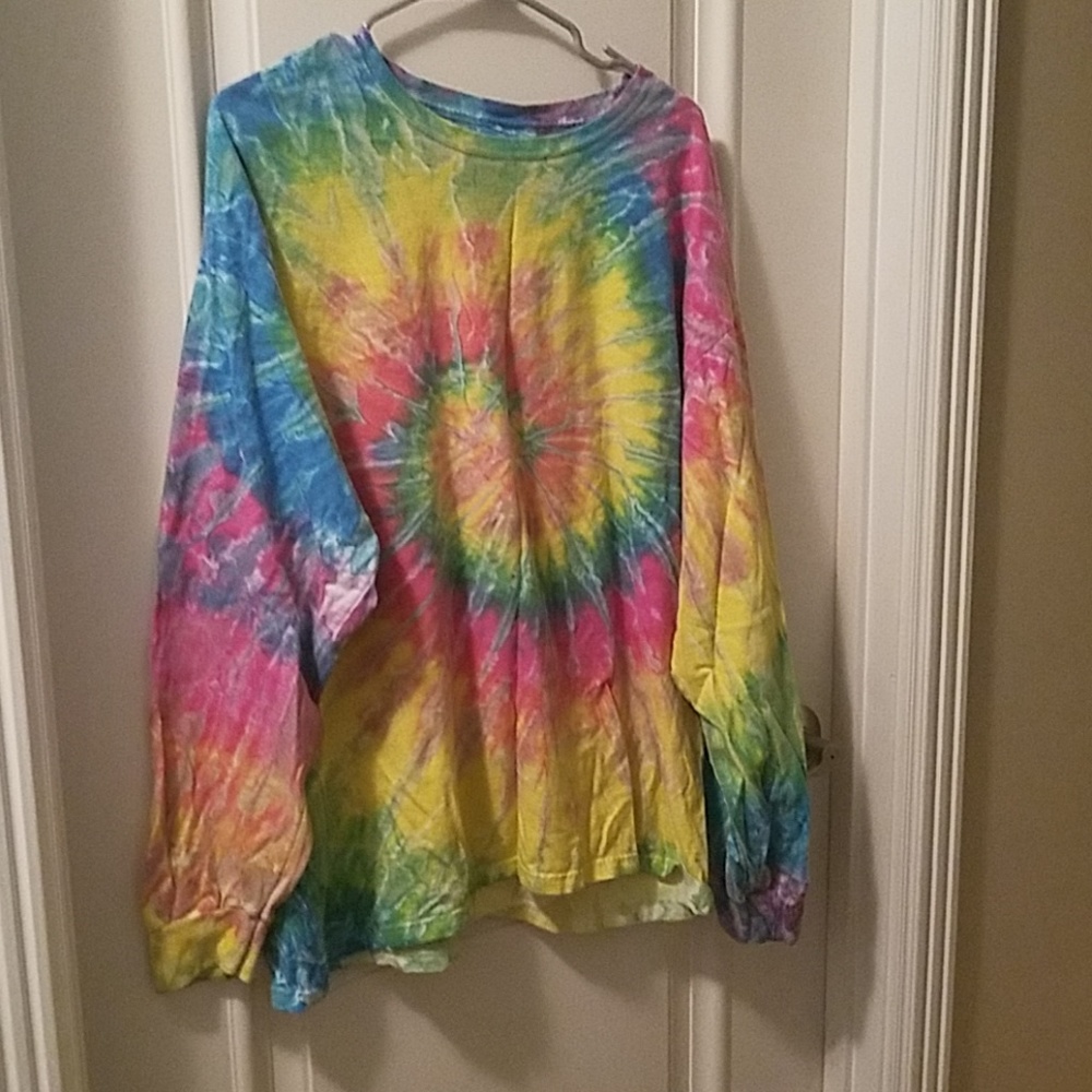 Long Sleeve Tie Dye Shirt